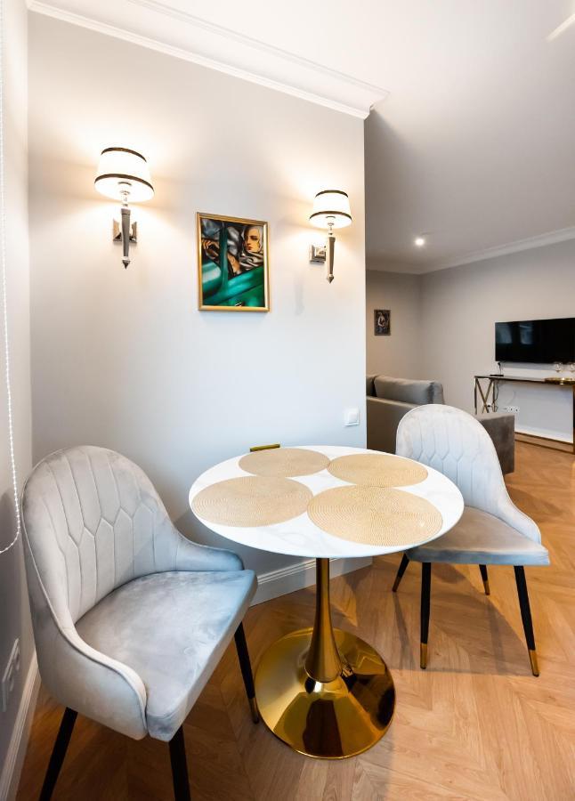 Stara Praga Superior Apartment Varşovia Exterior foto